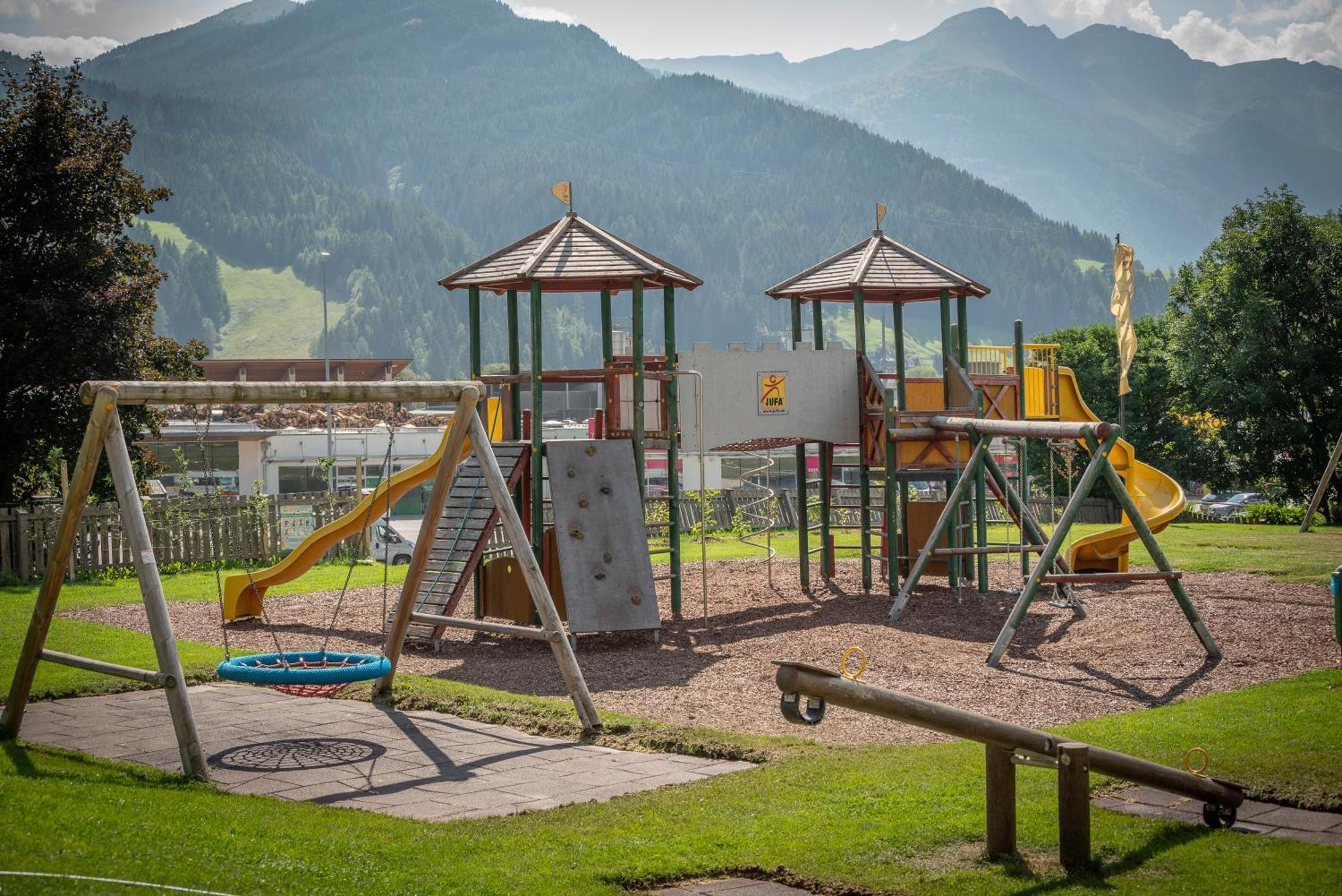 Jufa Hotel St Michael Im Lungau Санкт Михаел им Лунгау Екстериор снимка